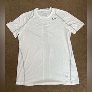 Nike dri fit short sleeve